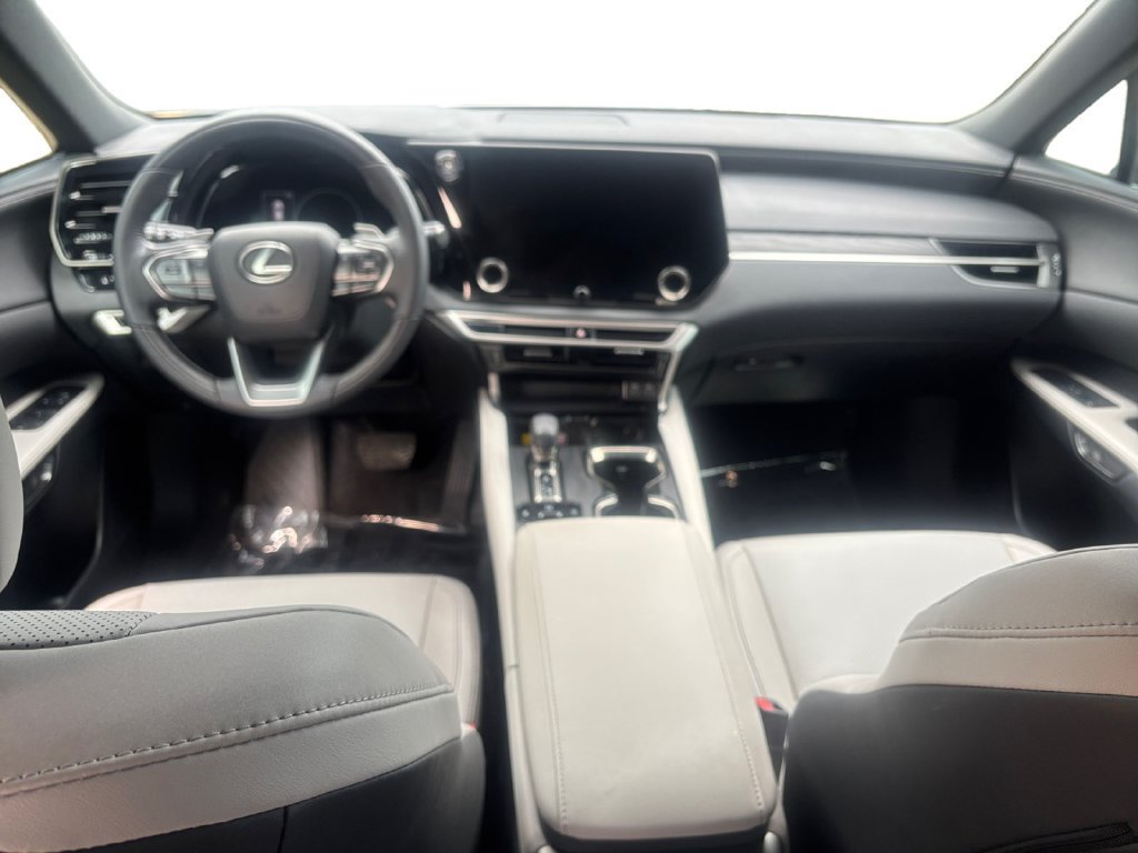 Used 2024 Lexus RX 350 Premium w/ Accessory Package (Z1) FWD image 12