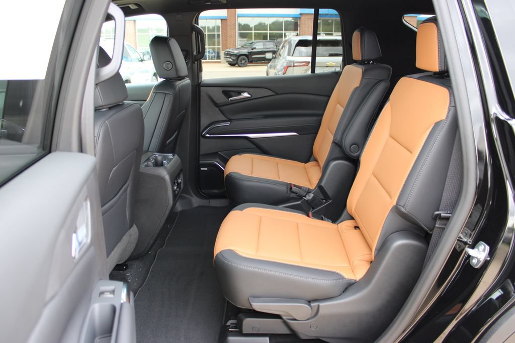 New 2027 Chevrolet Traverse Z71 w/ Enhanced Driving Package AWD/4WD image 43