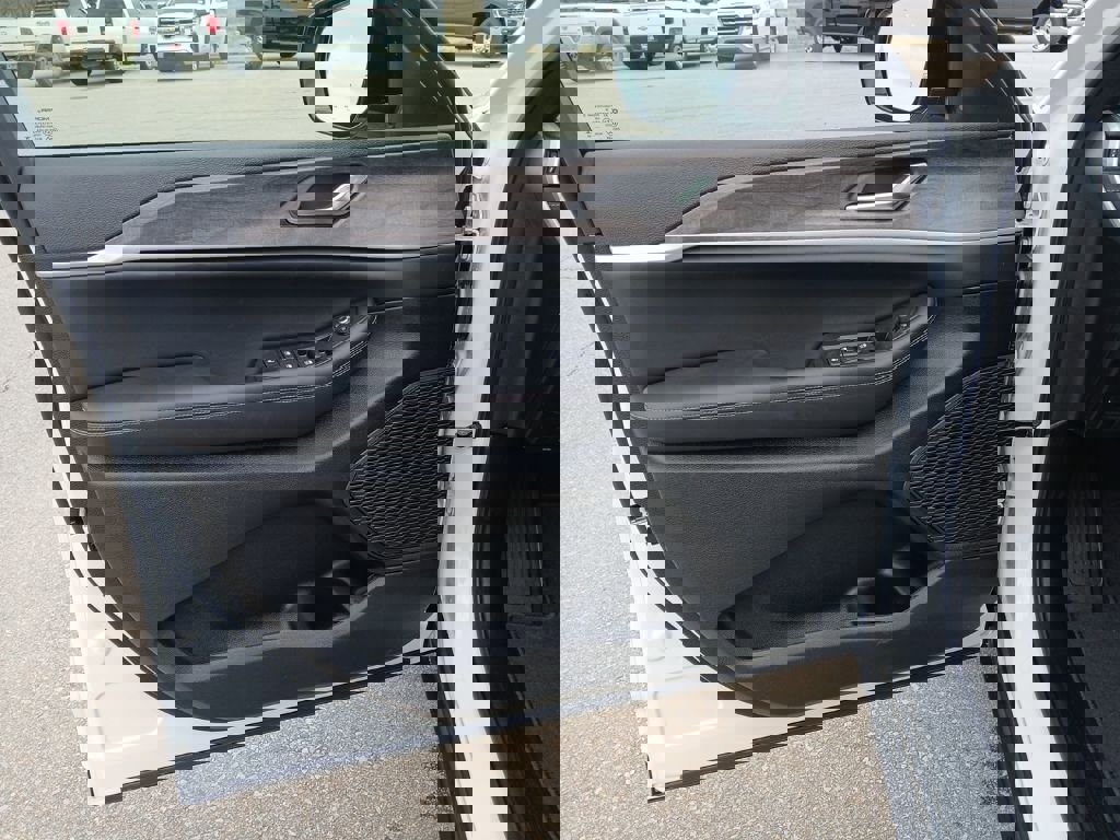 New 2026 Jeep Grand Cherokee L Laredo image 26