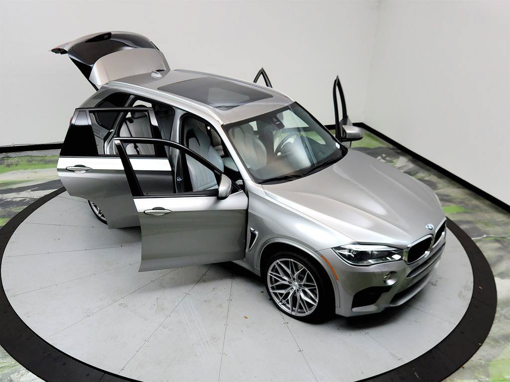 Used 2017 BMW X5 M AWD/4WD image 39