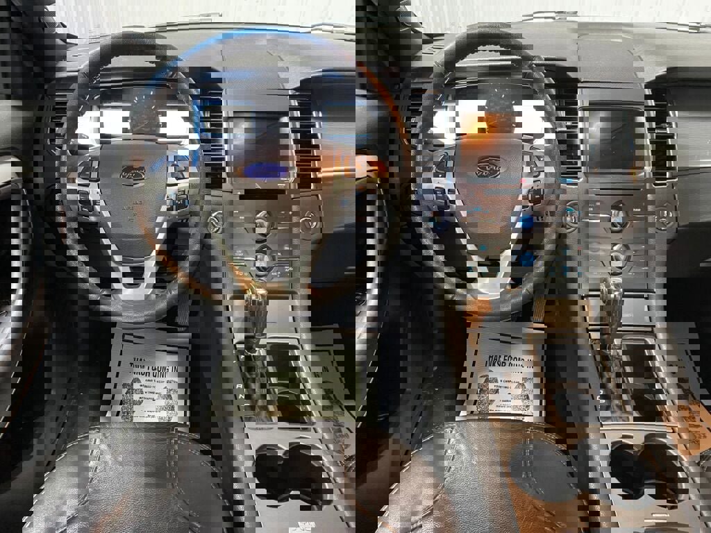 Used 2019 Ford Taurus SEL w/ Equipment Group 201A image 8