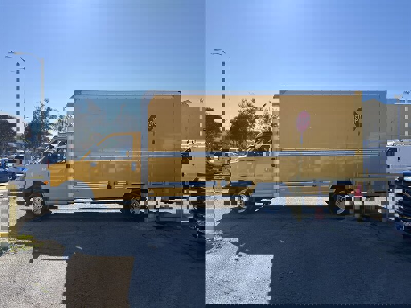 Used 2021 GMC Savana 3500 Extended w/ Power Convenience Package image 4