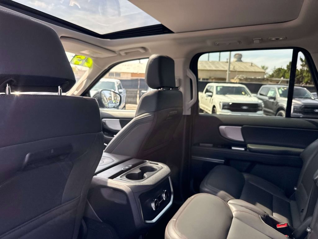 Certified 2025 Ford Expedition Max Active image 12
