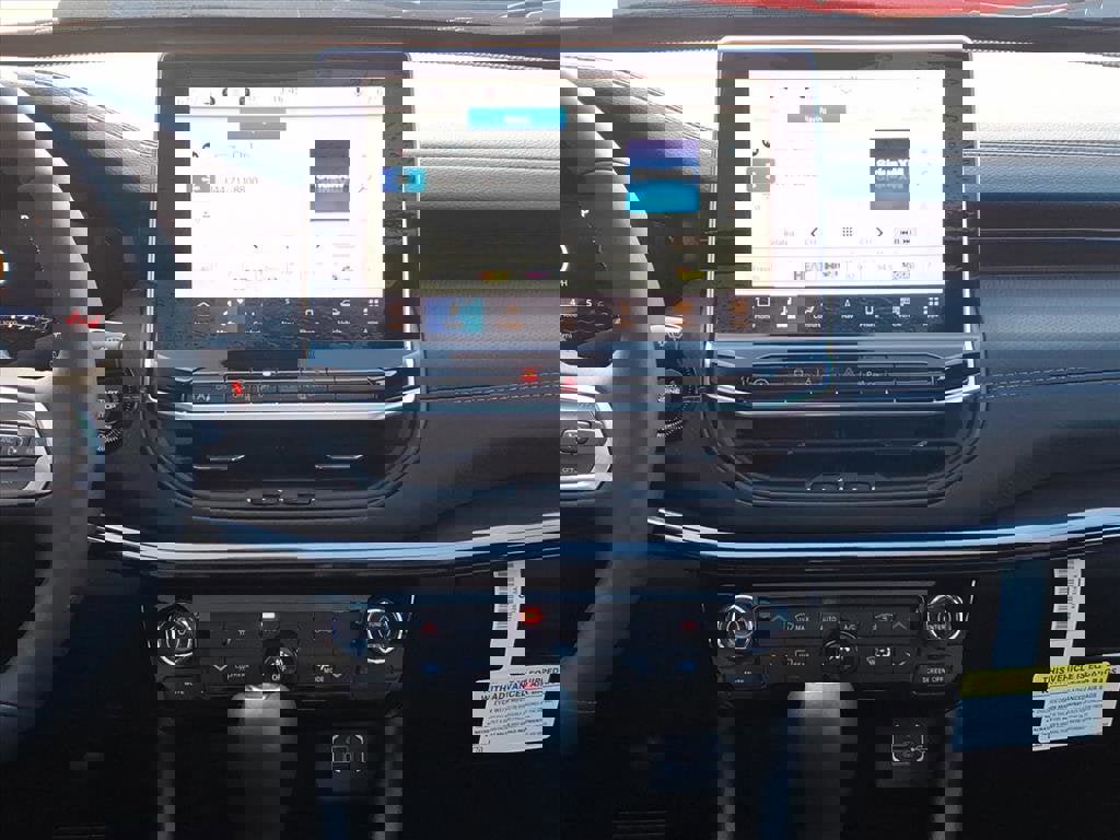 New 2026 Jeep Compass Limited w/ Sun, Sound & Navigation Group image 9