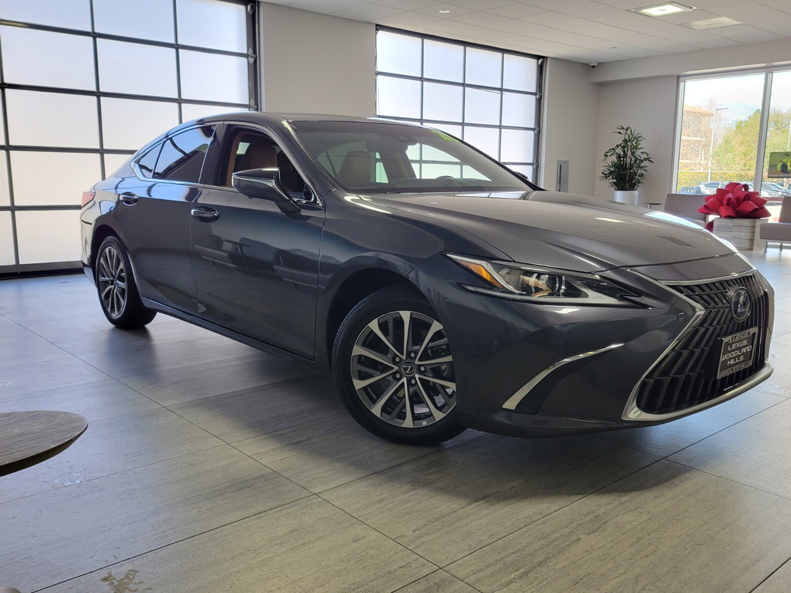 Used 2025 Lexus ES 350 image 8