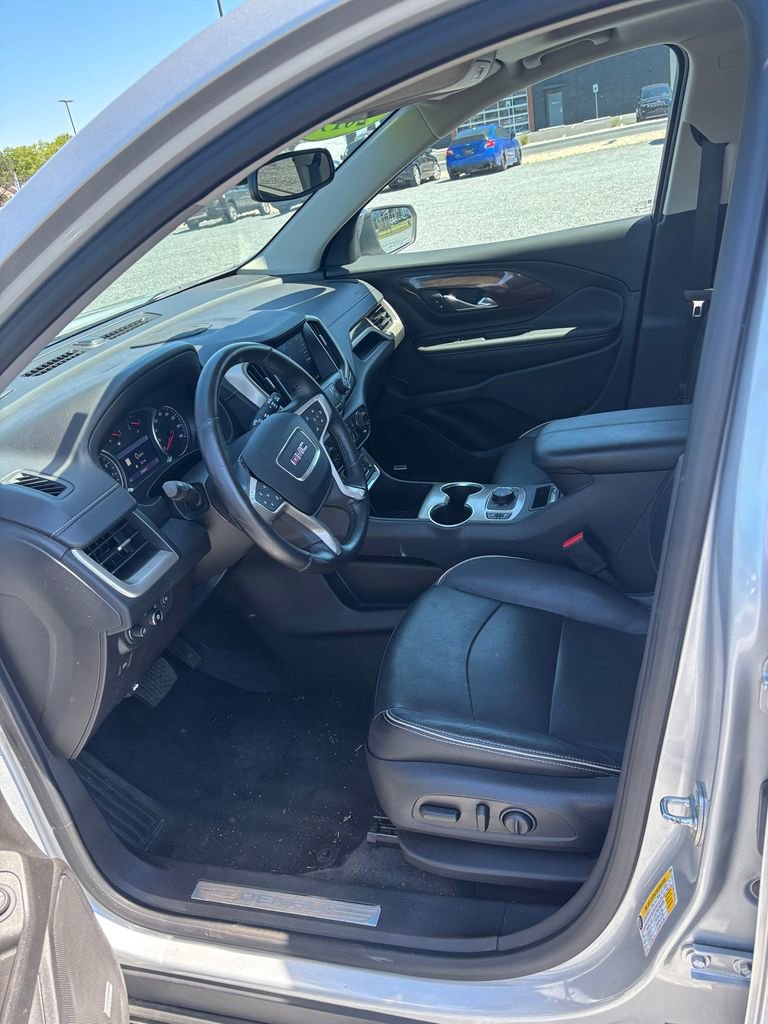 Used 2019 GMC Terrain Denali w/ Driver Alert Package II AWD/4WD image 10