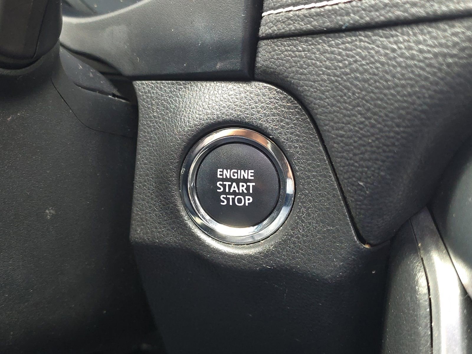 Used 2023 Toyota RAV4 XLE w/ Convenience Package image 21