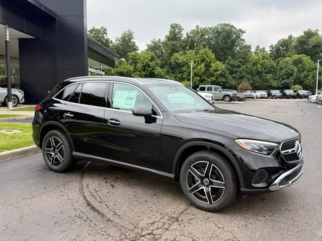 New 2026 Mercedes-Benz GLC 300 4MATIC image 3