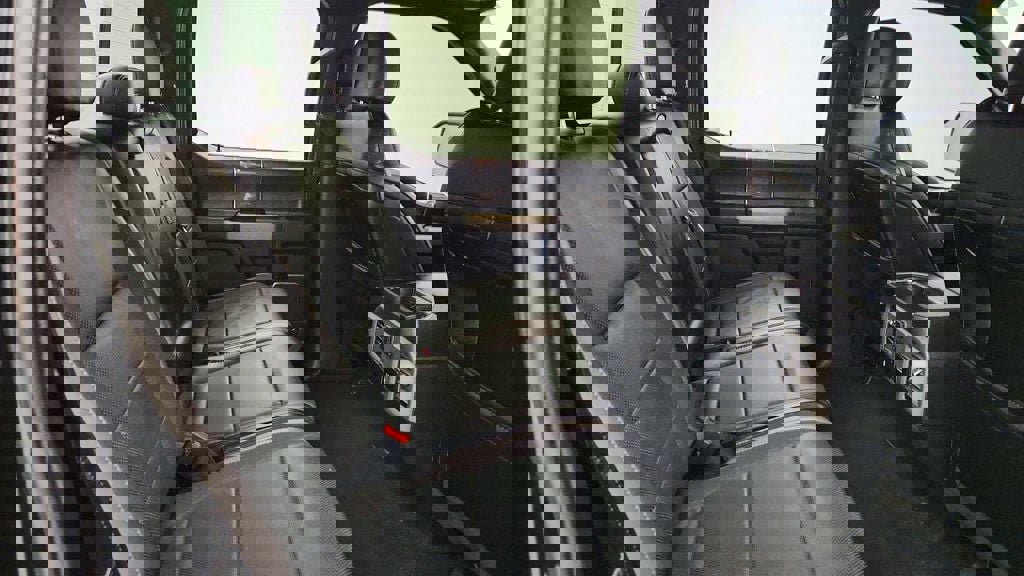 Used 2019 Ford F150 Raptor w/ Equipment Group 802A Luxury image 24