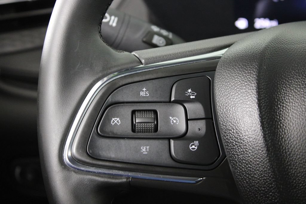 Used 2025 Buick Encore GX Sport Touring w/ Advanced Technology Package FWD image 25