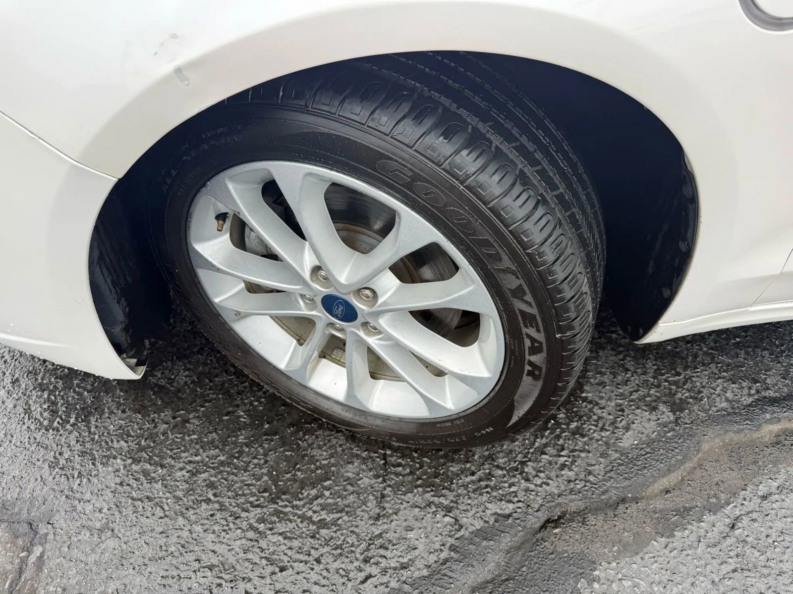 Used 2019 Ford Fusion Energi Titanium image 48