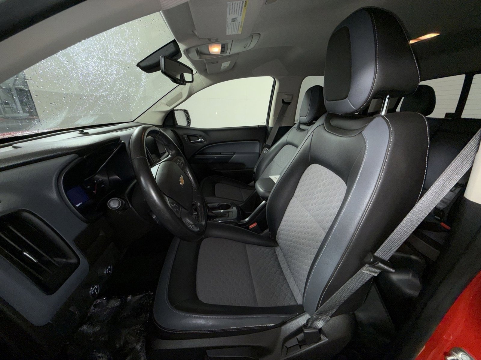 Used 2018 Chevrolet Colorado Z71 AWD/4WD image 13
