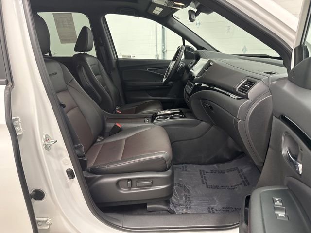 Certified 2023 Honda Ridgeline Black Edition image 24