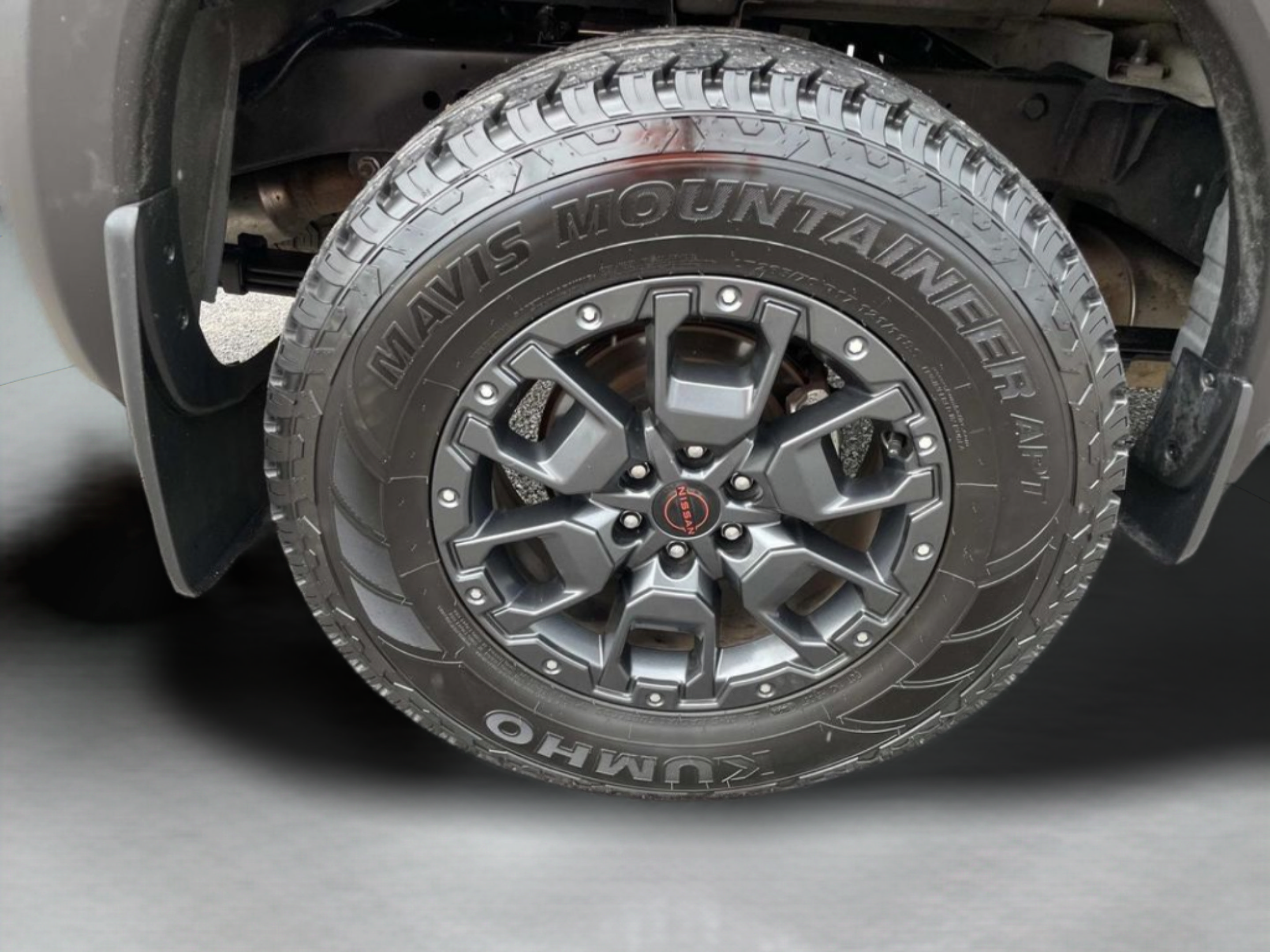Used 2023 Nissan Frontier PRO-4X w/ Pro-4X Premium Package AWD/4WD image 34