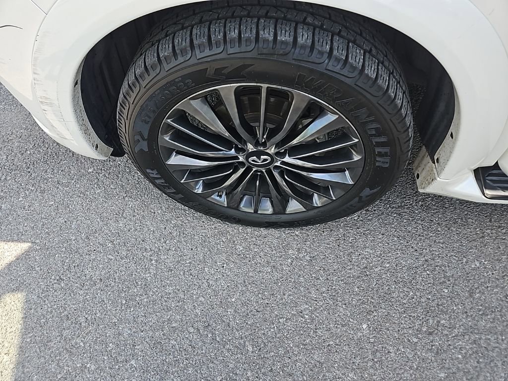 Used 2021 INFINITI QX80 Premium Select w/ Cargo Package image 13
