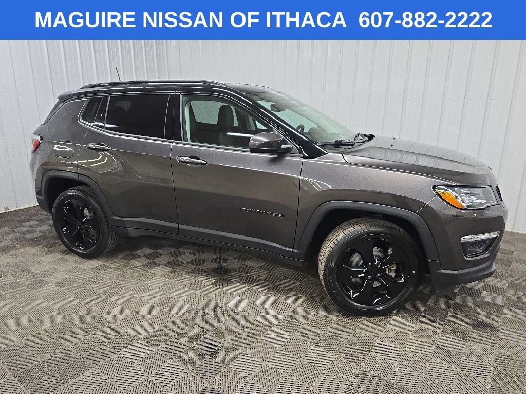 Used 2020 Jeep Compass Latitude AWD/4WD image 1