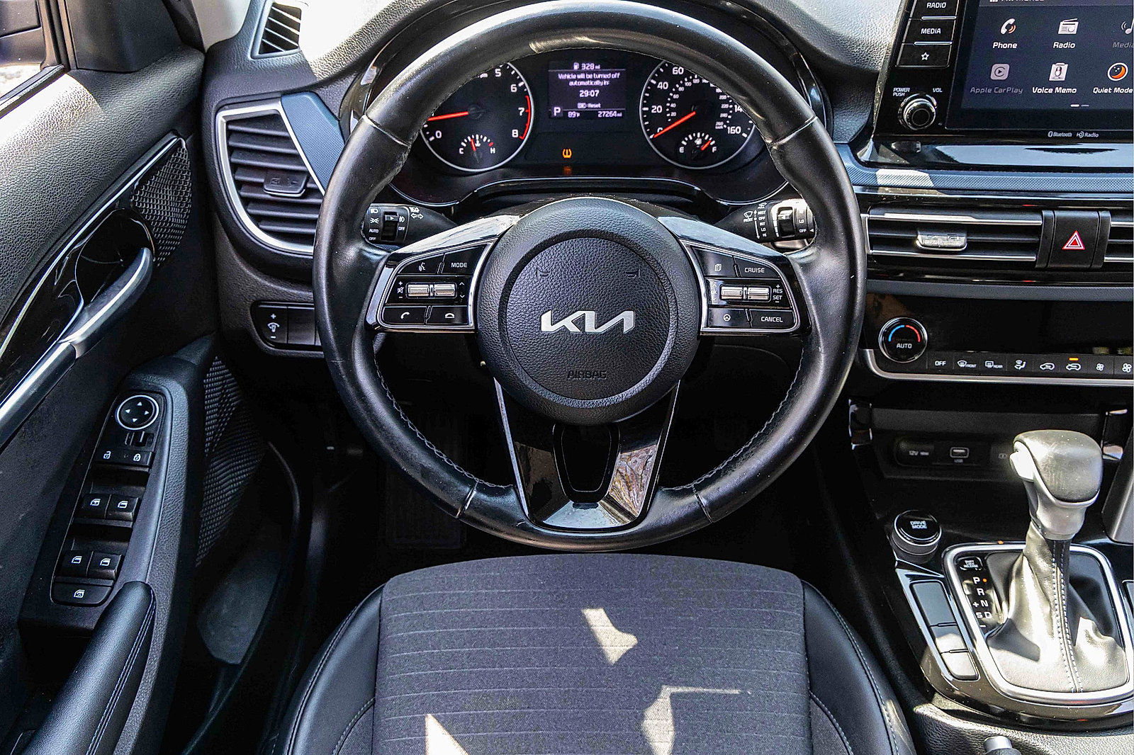 Used 2023 Kia Seltos S FWD image 18