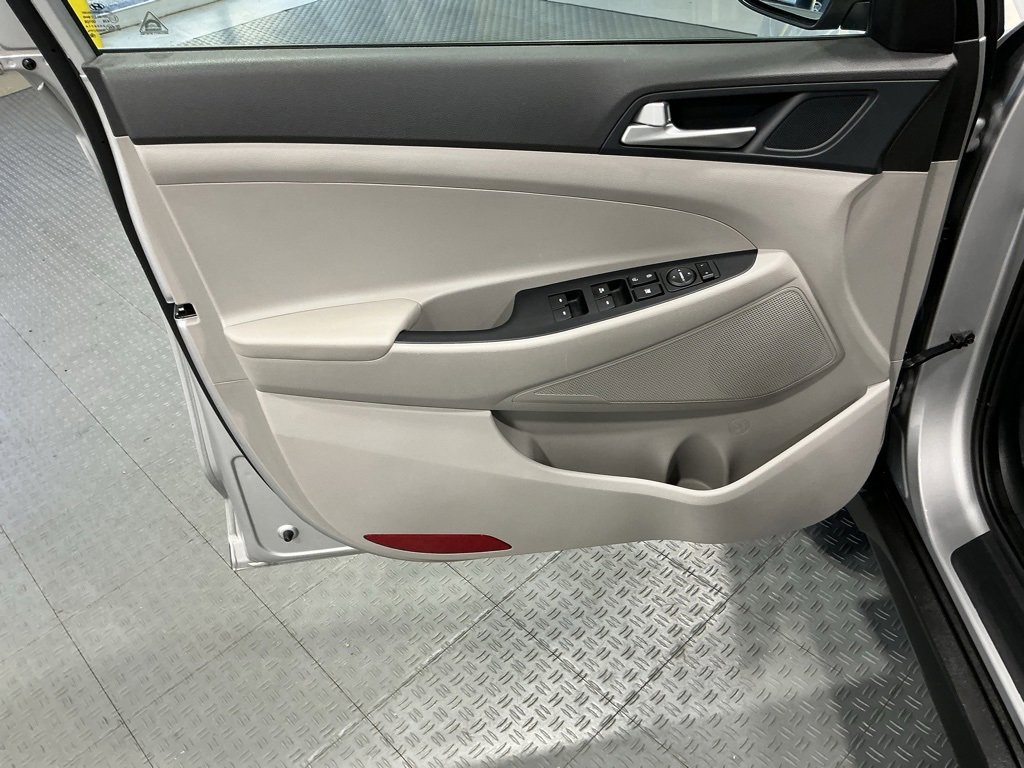 Used 2021 Hyundai Tucson Value w/ Cargo Package image 27