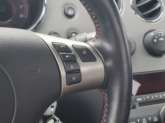 Used 2008 Pontiac Solstice GXP w/ Premium Package RWD image 14
