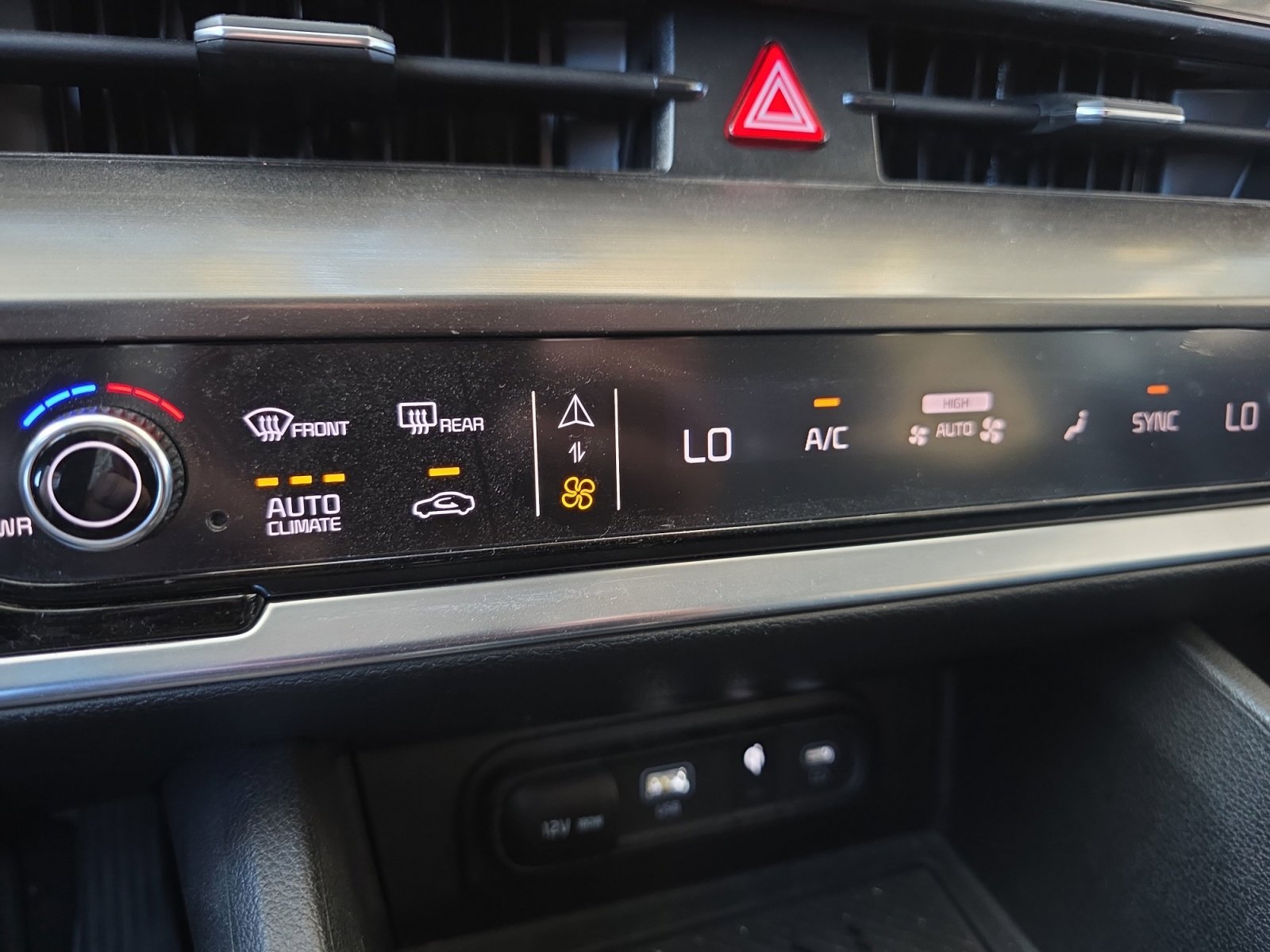 Certified 2024 Kia Sportage EX image 16