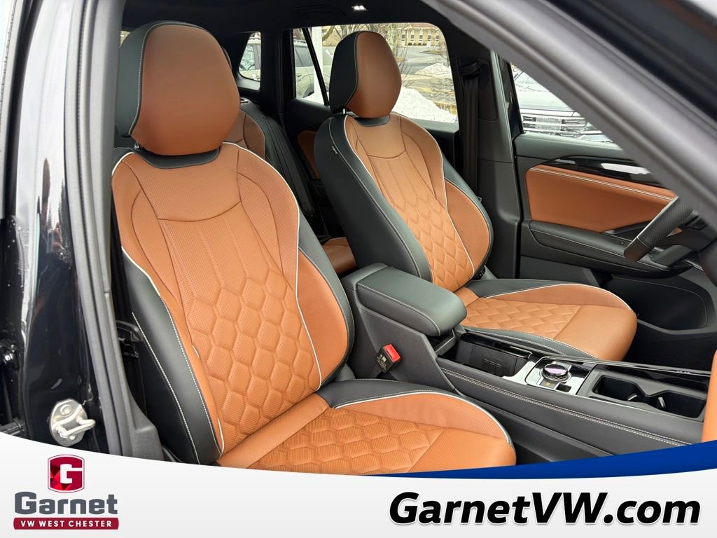 New 2026 Volkswagen Tiguan SEL R-Line image 36