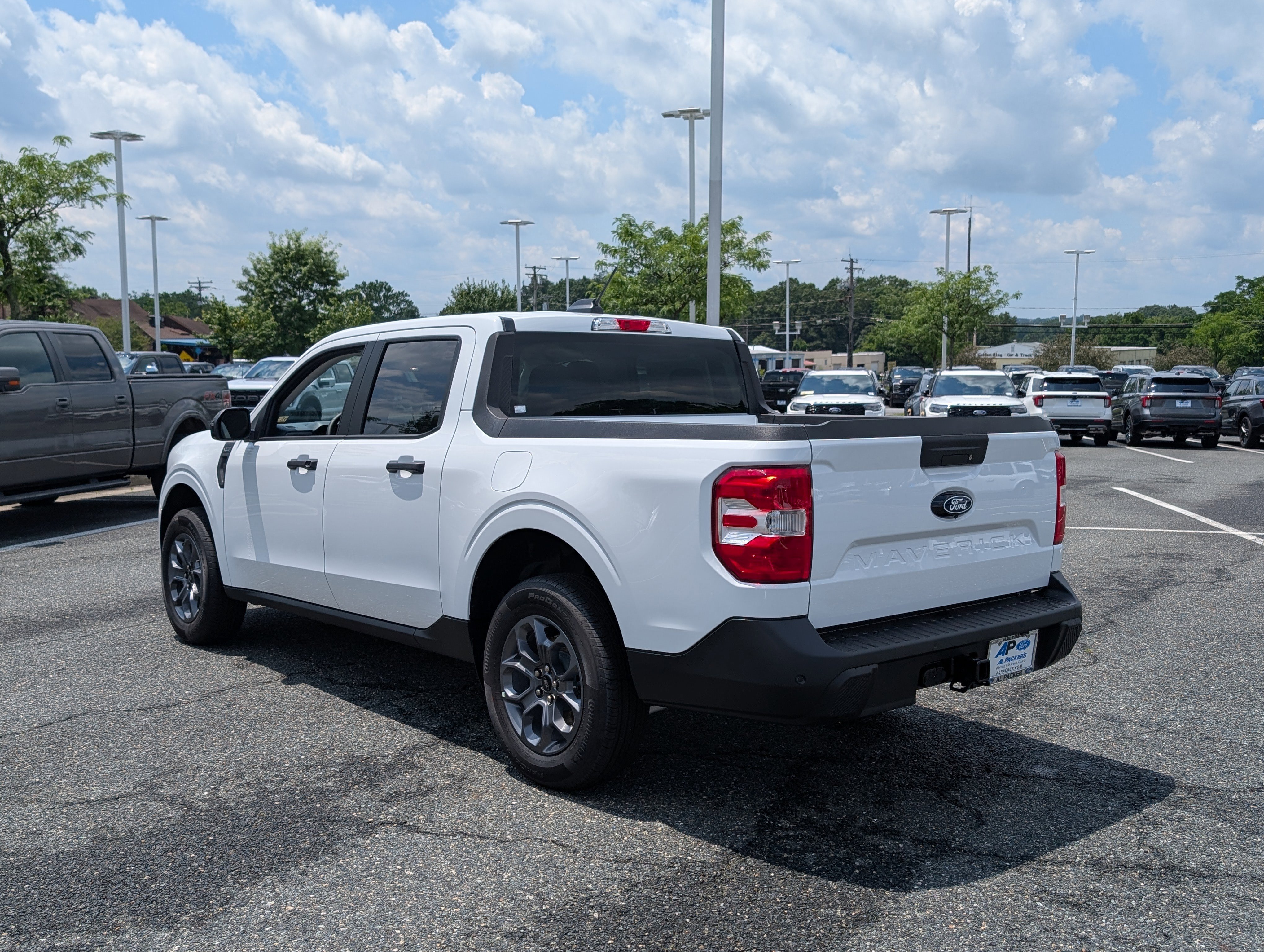 New 2025 Ford Maverick XLT w/ XLT Luxury Package image 4
