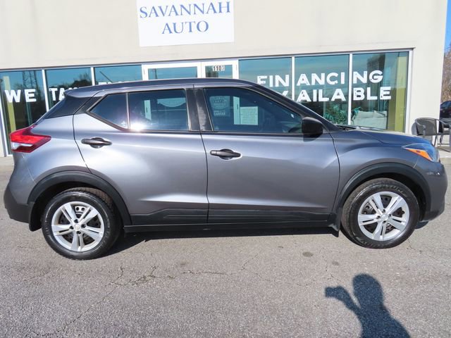 Used 2020 Nissan Kicks S FWD image 8
