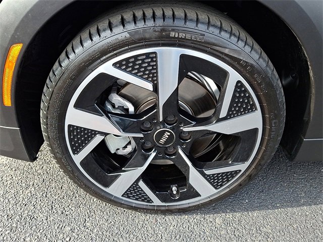 Used 2025 MINI Cooper S image 8