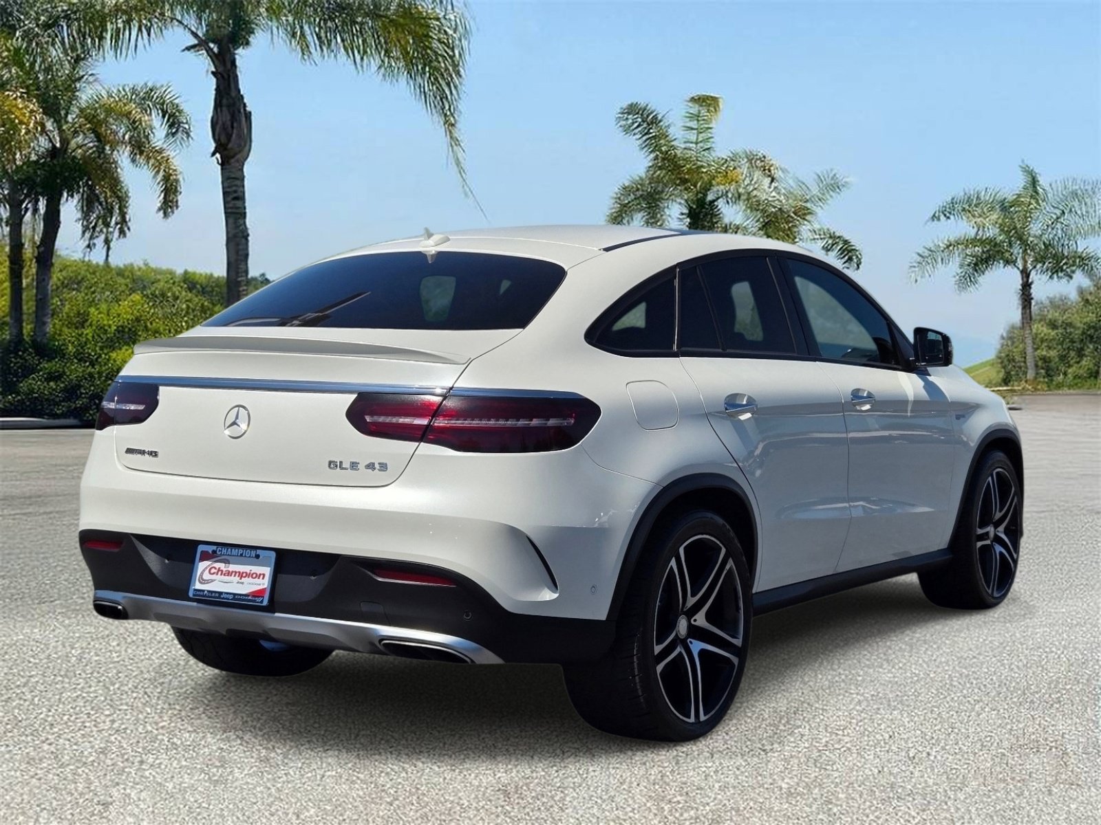 Used 2017 Mercedes-Benz GLE 43 AMG 4MATIC Coupe image 4