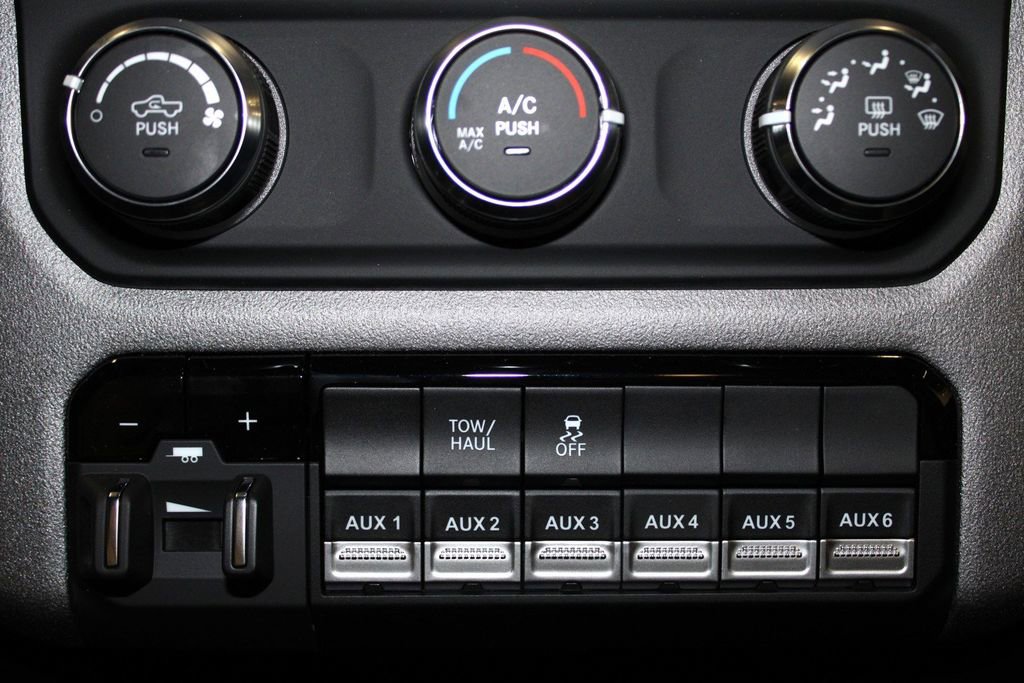 New 2024 RAM 3500 Tradesman image 19