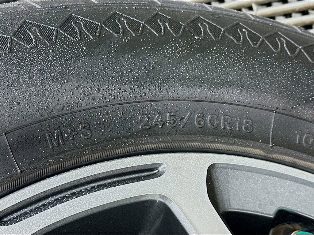 Used 2020 Kia Telluride EX w/ Towing Package image 37