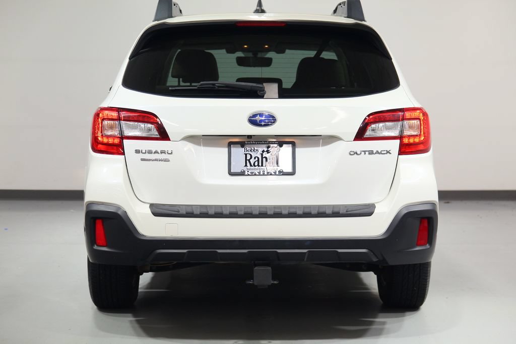 Used 2019 Subaru Outback 2.5i Premium AWD/4WD image 2