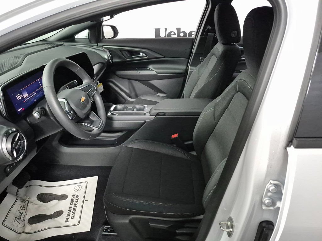 New 2026 Chevrolet Equinox EV LT FWD image 9