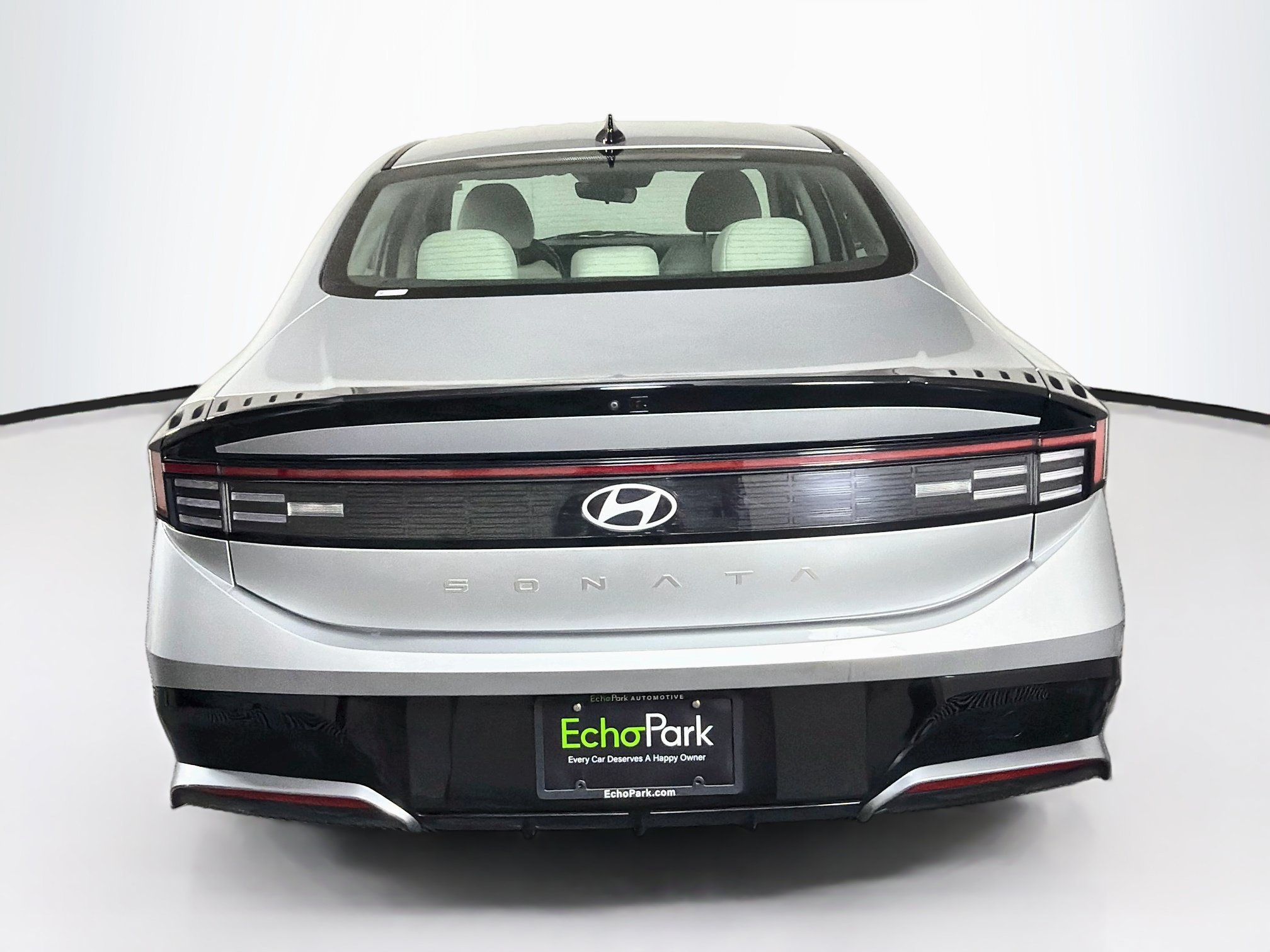 Used 2025 Hyundai Sonata SEL FWD image 7