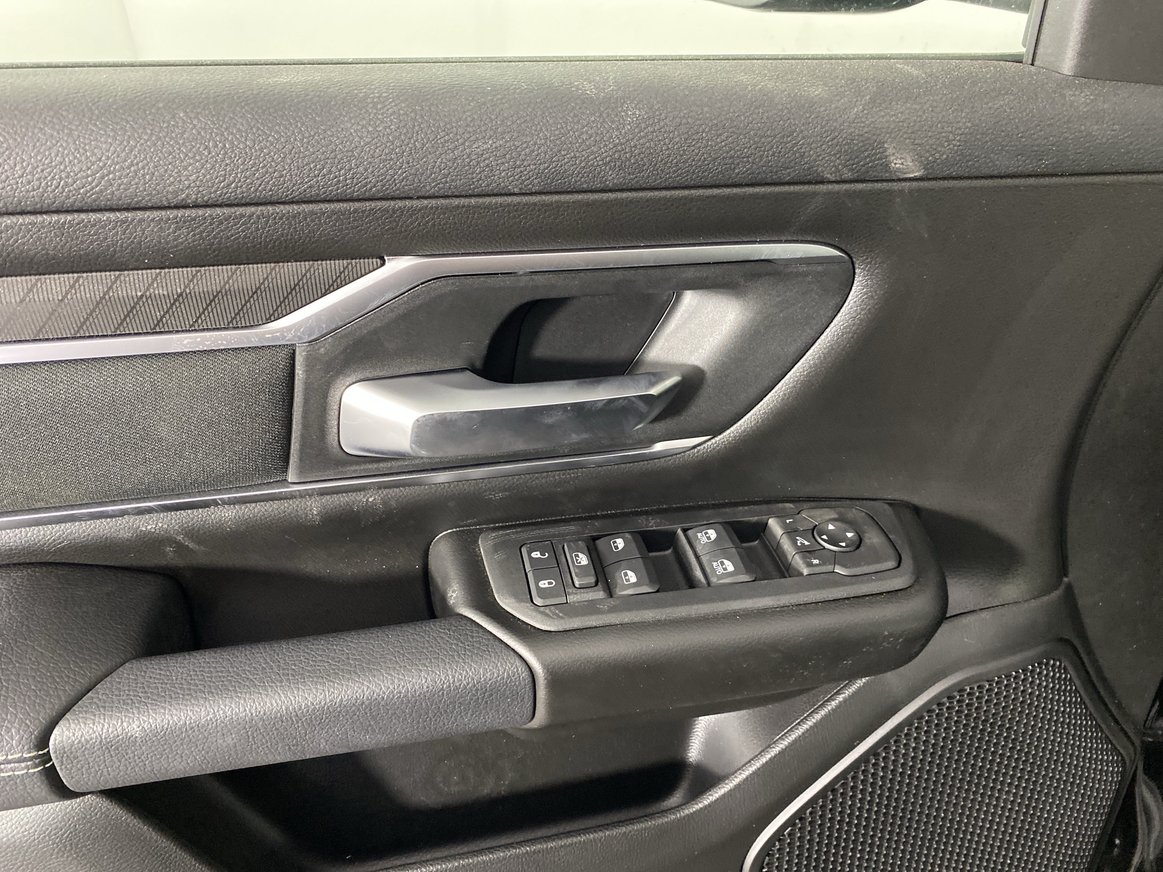 New 2026 RAM 1500 Big Horn AWD/4WD image 13