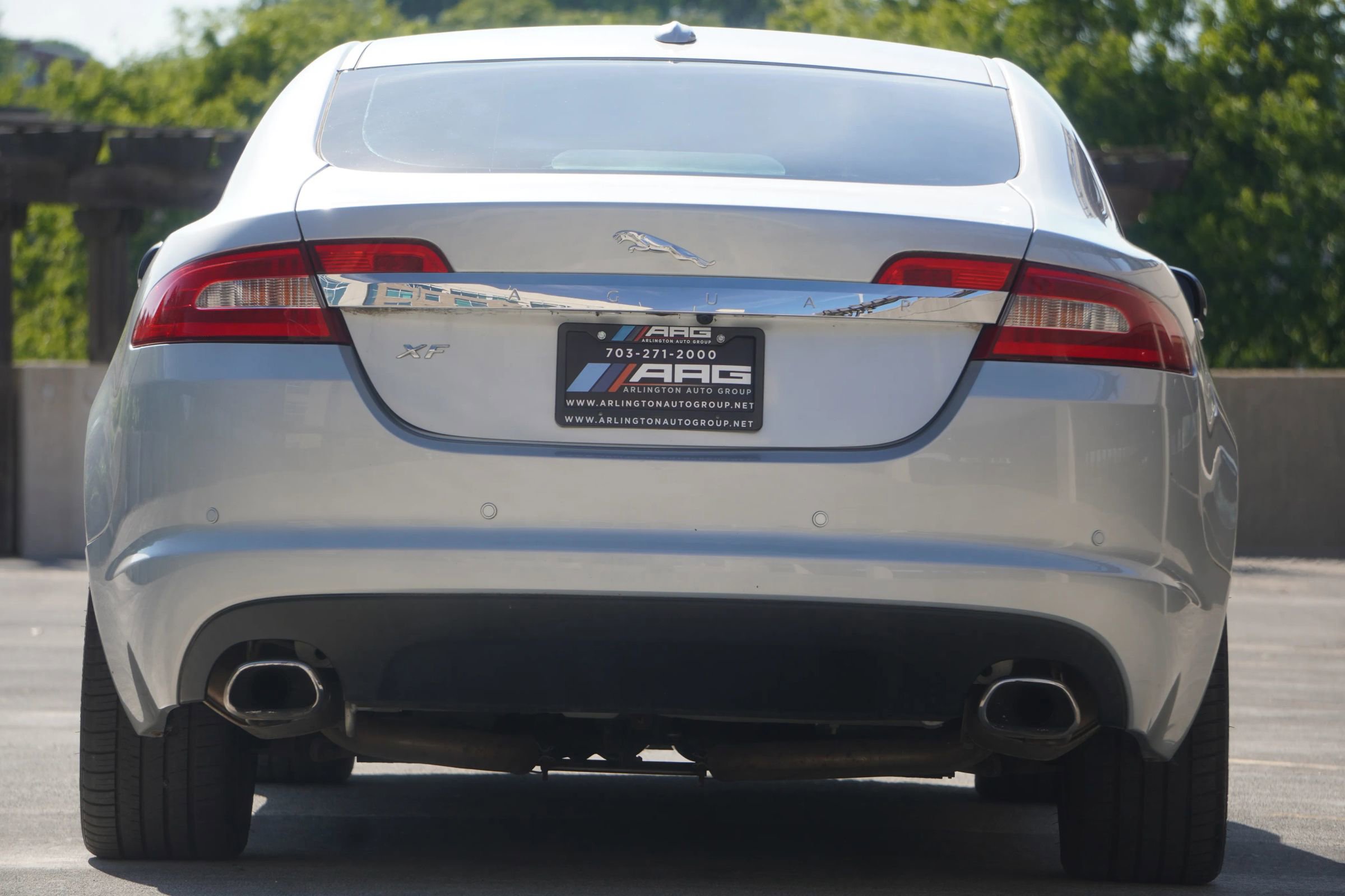 Used 2011 Jaguar XF Premium RWD image 13