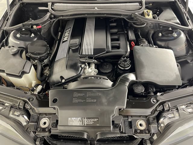 Used 2003 BMW 325i Sedan RWD image 20