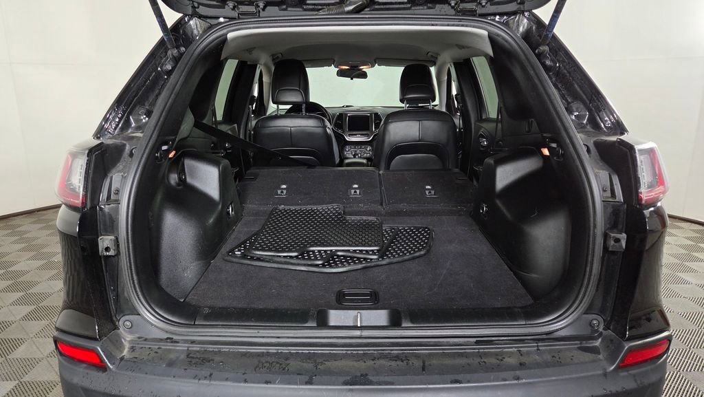 Used 2020 Jeep Cherokee Trailhawk AWD/4WD image 15