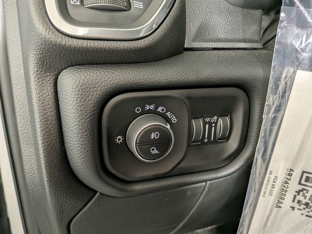 New 2026 RAM 5500 Tradesman w/ Laramie Trim Package image 15