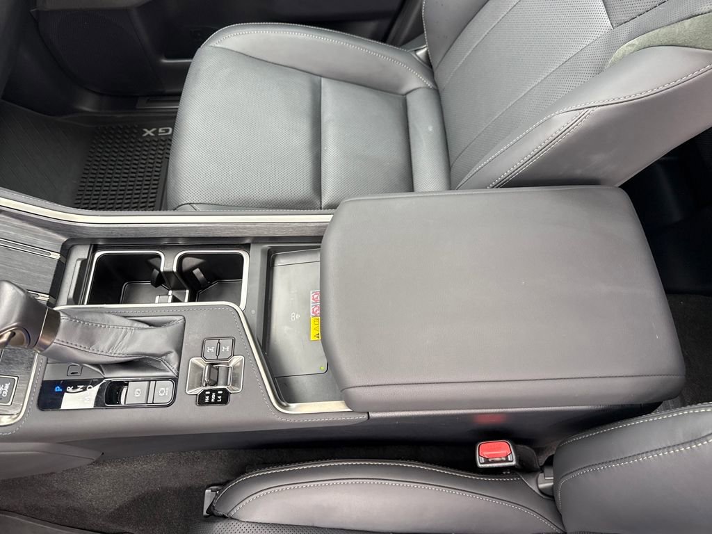 Used 2024 Lexus GX 550 AWD/4WD image 28
