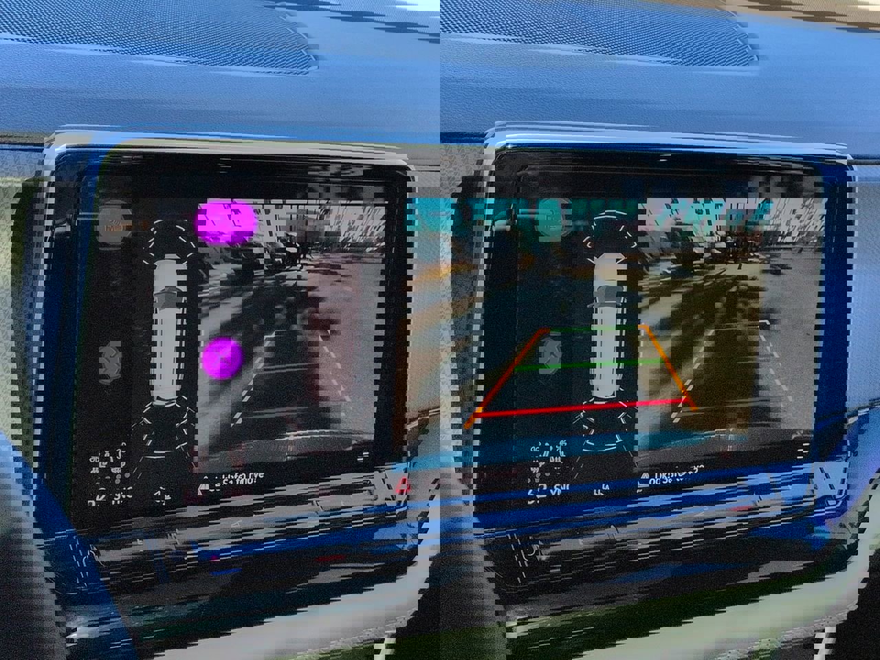 Used 2024 Volkswagen Atlas Peak Edition SE image 20