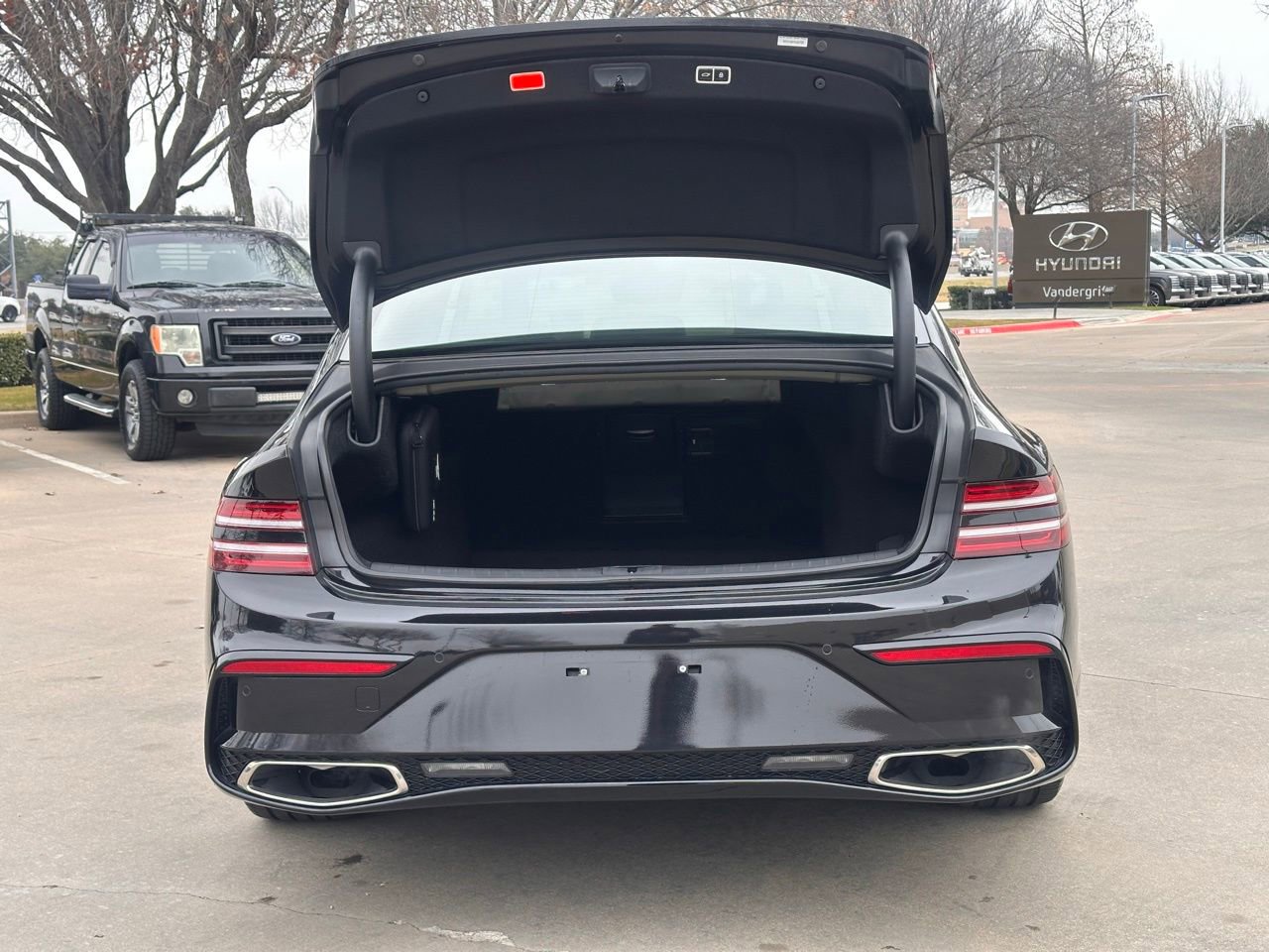 Used 2025 Genesis G80 3.5T Sport image 16