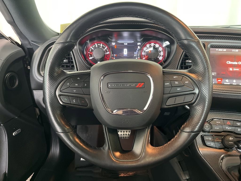 Used 2023 Dodge Challenger SXT w/ Plus Package image 5