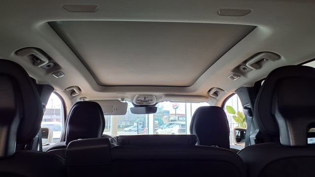 New 2026 Volvo XC90 B6 Plus w/ Protection Package image 18