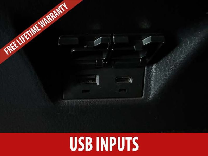 Used 2025 Toyota Camry SE FWD image 17