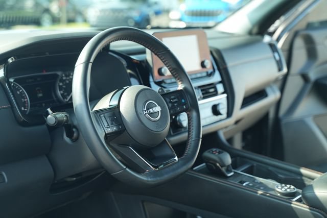 Used 2023 Nissan Pathfinder Rock Creek AWD/4WD image 28