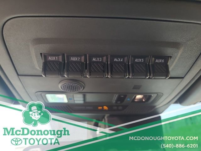 Used 2024 Ford Bronco Heritage Edition AWD/4WD image 26