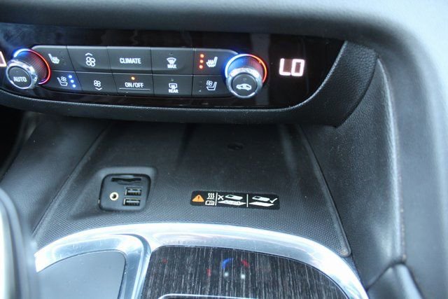 Used 2020 Buick Enclave Avenir w/ Avenir Technology Package image 44