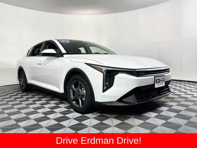 Used 2025 Kia K4