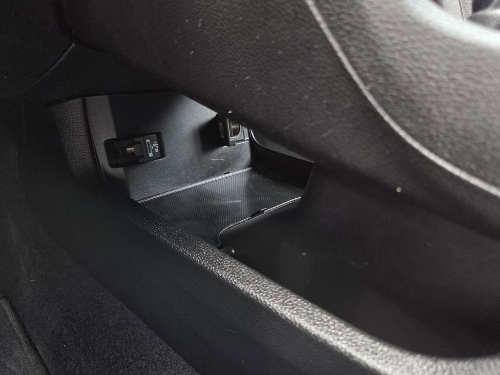 Used 2021 Honda Civic EX image 13